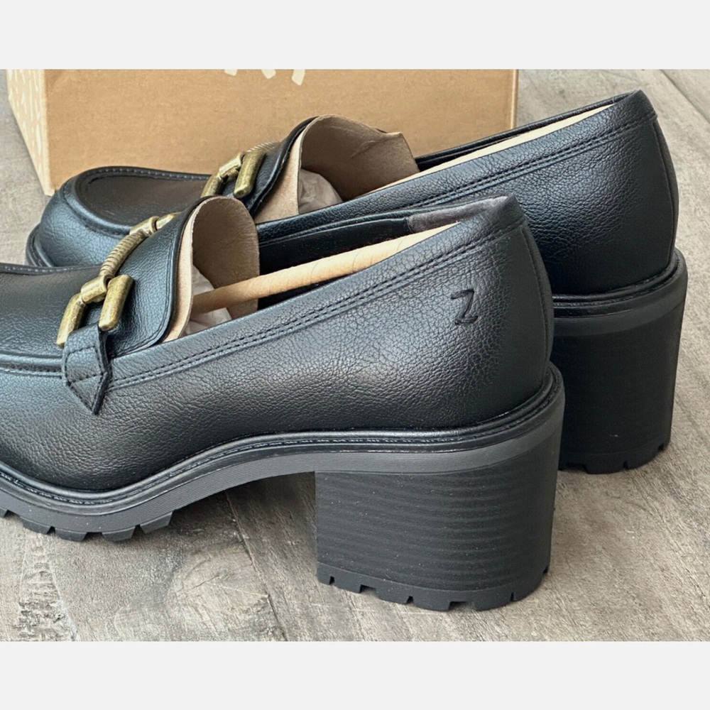 Clarks Black Leather Block Heel Loafers with Gold Accent - Picture 2 of 6